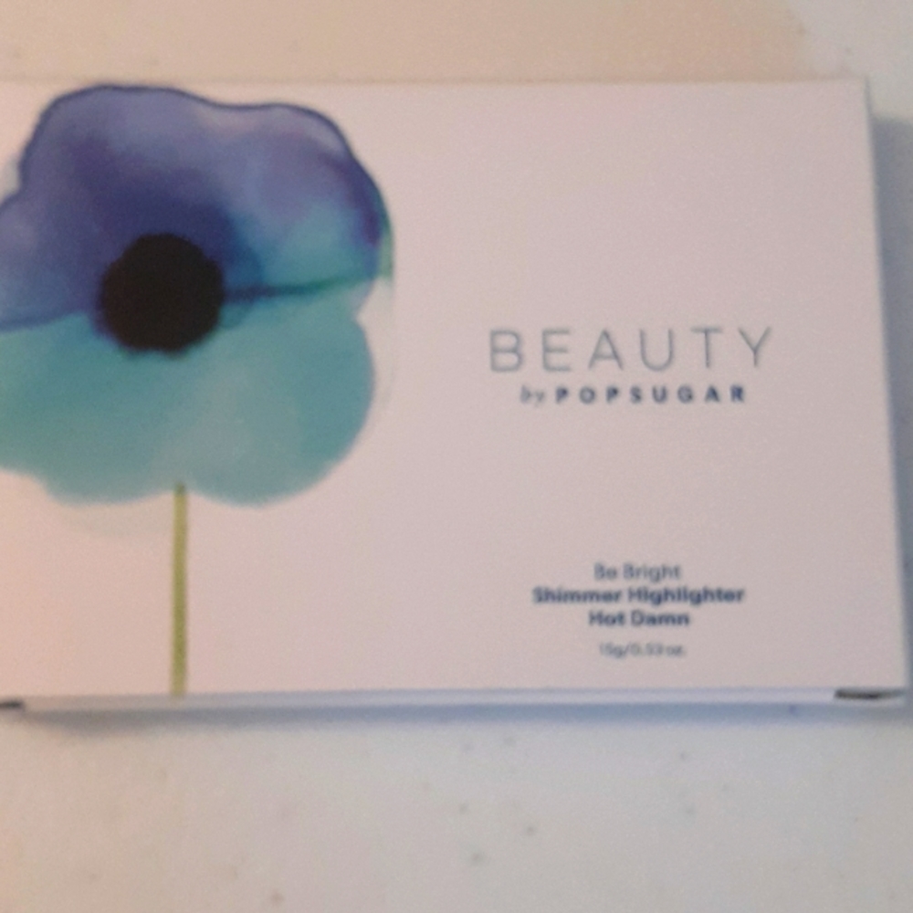 Be Bright Shimmer Highlighter. COLOR: HOT DAMN